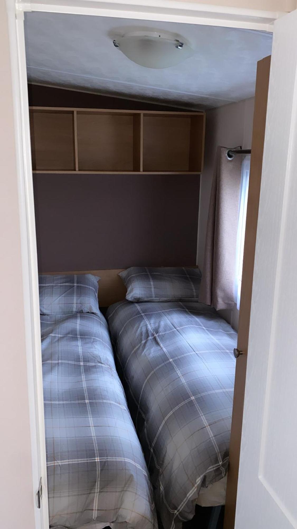 Campsite F04 Sands 4 Bedroom 8 Berth Static Dawlish