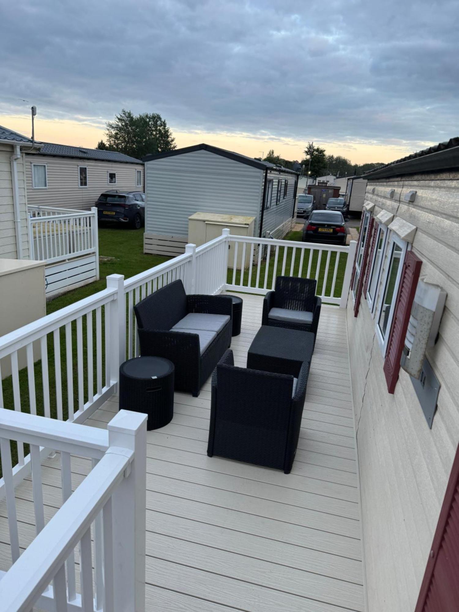 F04 Sands 4 Bedroom 8 Berth Static Campsite Dawlish