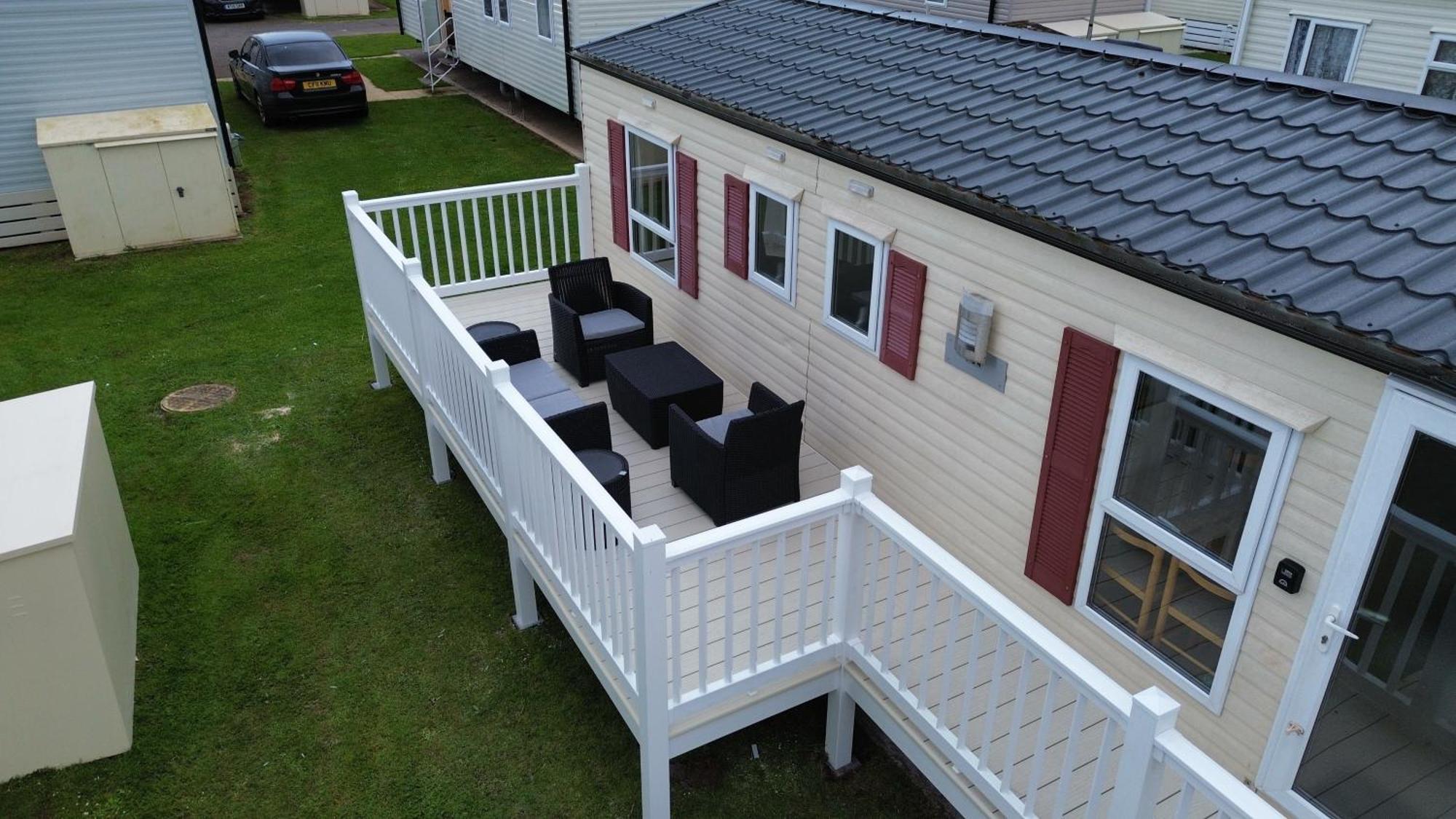 F04 Sands 4 Bedroom 8 Berth Static